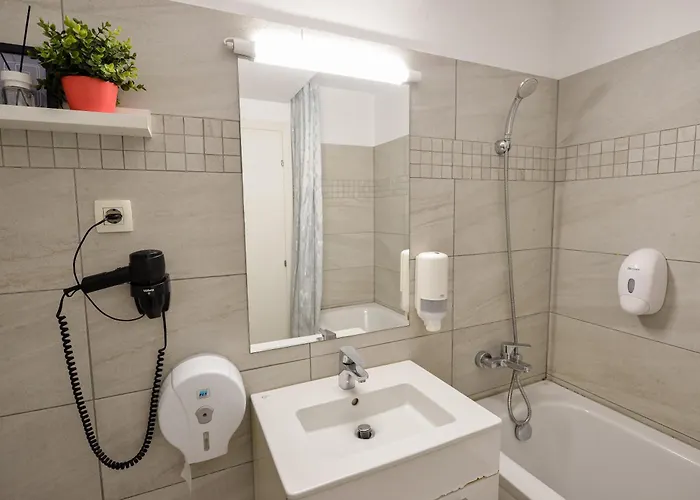 Dracula Adventure Tours *