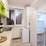 Apartment Dracula Adventure Tours *