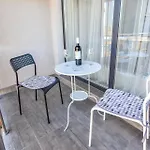 Apartment Dracula Adventure Tours *