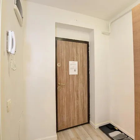 Dracula Adventure Tours Apartment