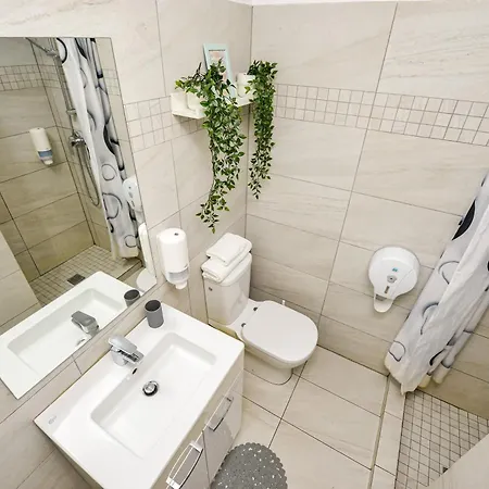 Dracula Adventure Tours Apartment Bucharest