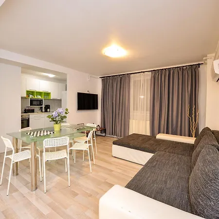 Dracula Adventure Tours Apartamento *