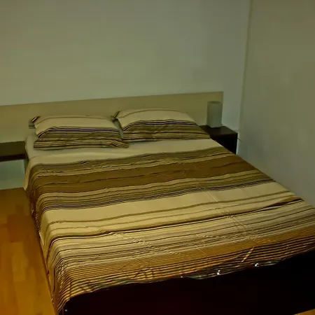 Dracula Adventure Tours Apartment Bucharest
