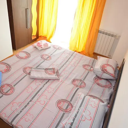 Dracula Adventure Tours Appartement *