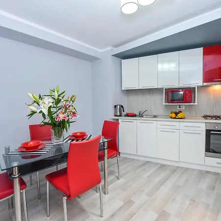 Dracula Adventure Tours ブカレスト