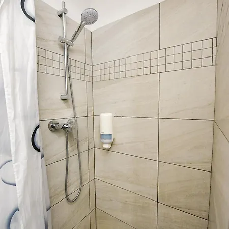 アパート Dracula Adventure Tours