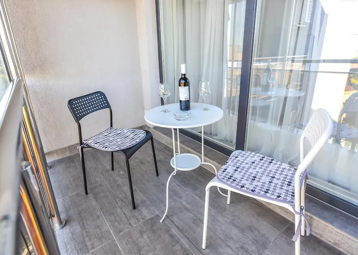 Appartement Dracula Adventure Tours *