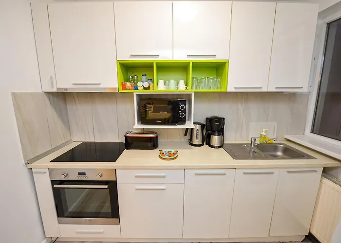 Lejlighed Dracula Adventure Tours *